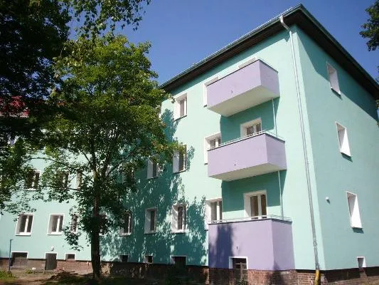 Charmante Wohnung mit warmer Atmosphäre -Am Adlergestell 231 B, EG RE — photo 1